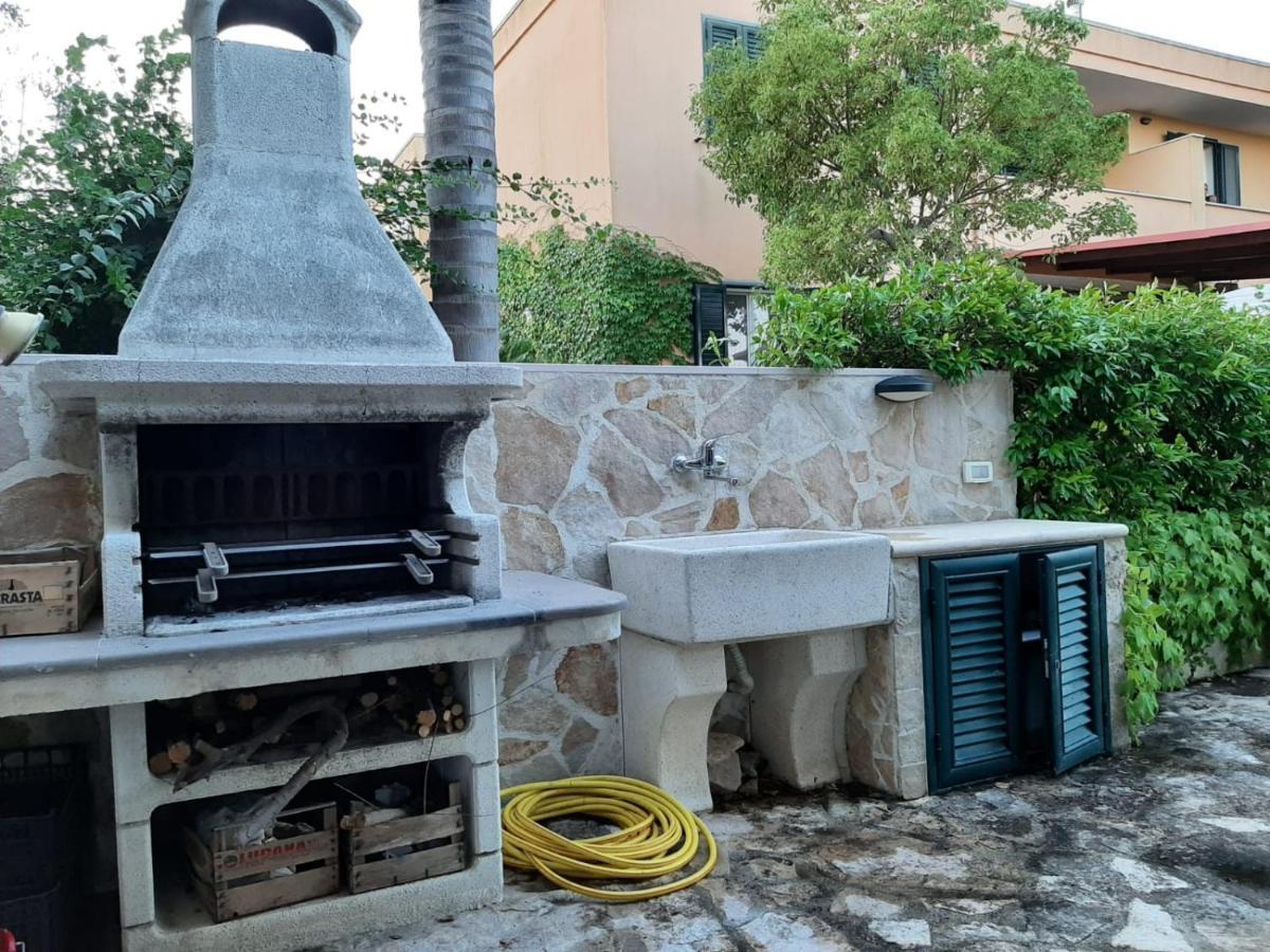 Villetta A Pochi Passi Dal Mare Santa Cesarea Terme Εξωτερικό φωτογραφία